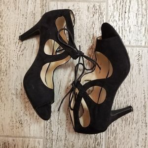 Mariska Black Tie Front GC Shoe